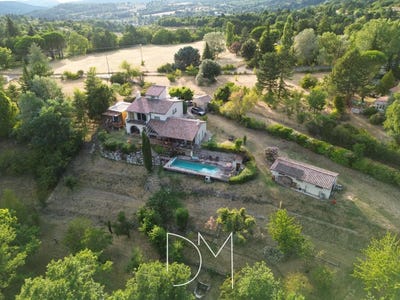 /international/fr/dieulefit-rhone-310107046999/