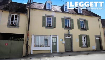 /international/fr/chateauneuf-du-faou-brittany-120087268865/