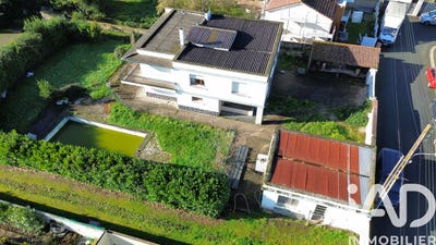 /international/fr/lucon-pays-de-la-loire-310107967975/