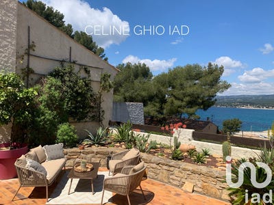 /international/fr/saint-cyr-sur-mer-provence-alpes-cote-d-azur-310100536939/