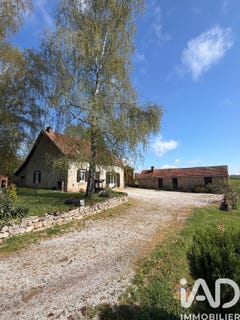 /international/fr/marly-sur-arroux-burgundy-310107410654/