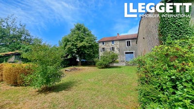 /international/fr/roumazieres-loubert-charente-310095625052/