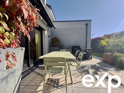 /international/fr/fontenay-upper-normandy-310108837222/