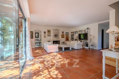 /international/fr/annecy-rhone-310105690241/