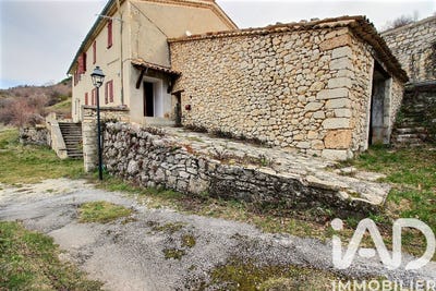 /international/fr/barret-de-lioure-rhone-310106419765/
