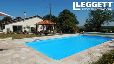 /international/fr/rouzede-charente-310097233902/