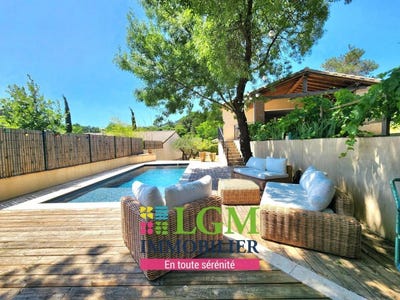 /international/fr/anduze-languedoc-roussillon-310100648379/?lang=it