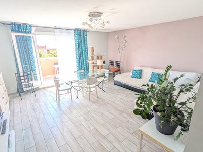 /international/fr/toulon-provence-alpes-cote-d-azur-310120049924/