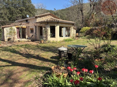 /international/fr/thoiras-languedoc-roussillon-310106780434/
