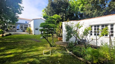 /international/fr/vaux-sur-mer-charente-310107451269/