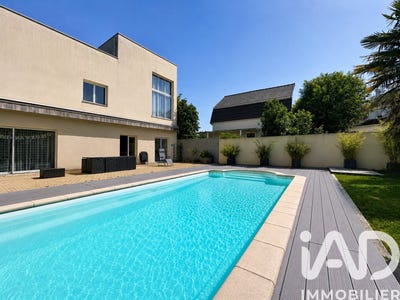 /international/fr/le-blanc-mesnil-ile-de-france-310108619036/