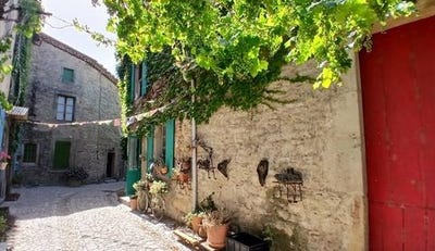 /international/fr/olonzac-languedoc-roussillon-310109312640/