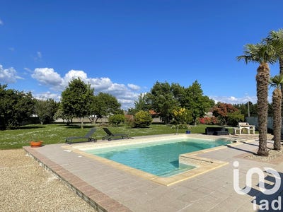 /international/fr/la-vallee-la-basse-normandie-310102511833/