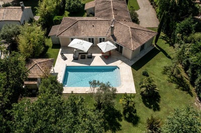 /international/fr/la-brede-limousin-310100283390/?lang=en