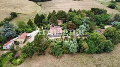 /international/fr/riguepeu-midi-pyrenees-310105925358/