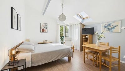 /international/fr/cambo-les-bains-aquitaine-310106749011/