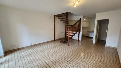 /international/fr/rives-rhone-310107565288/