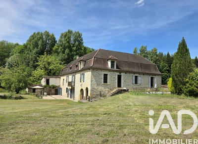 /international/fr/saint-cere-midi-pyrenees-310109719048/