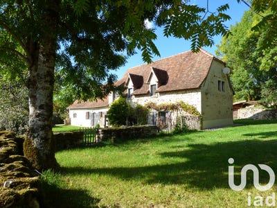 /international/fr/saint-simon-midi-pyrenees-310102270935/