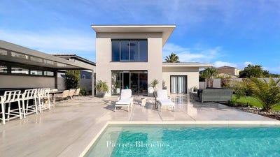 /international/fr/grau-d-agde-languedoc-roussillon-310105627275/