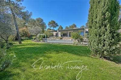 /international/fr/st-gely-du-fesc-languedoc-roussillon-310098905699/