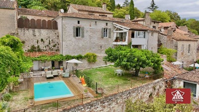 /international/fr/penne-d-agenais-aquitaine-310109731927/