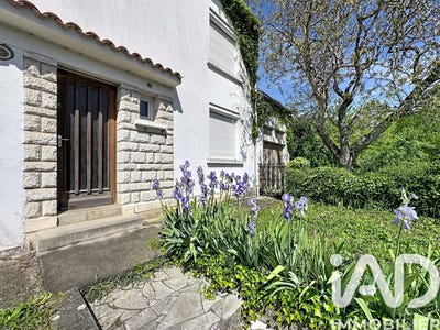/international/fr/la-rochelle-franche-comte-310101279768/
