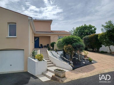 /international/fr/vaux-sur-mer-charente-310107236866/