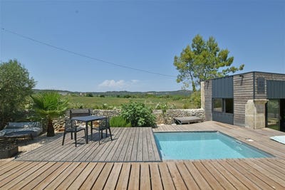 /international/fr/calvisson-languedoc-roussillon-310104183146/