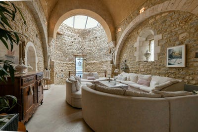 /international/fr/uzes-aquitaine-310102517312/