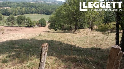 /international/fr/saint-cyr-la-roche-limousin-310101959438/