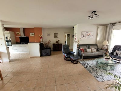 /international/fr/ales-languedoc-roussillon-310100442205/