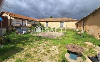 /international/fr/puisserguier-languedoc-roussillon-310107426438/