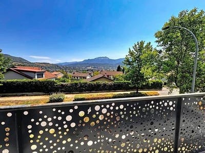 /international/fr/voiron-rhone-310110341349/