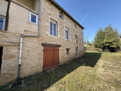/international/fr/tournus-burgundy-310106839434/