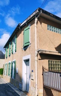 /international/fr/nay-aquitaine-310105407332/