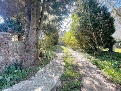 /international/fr/montlignon-ile-de-france-310098842728/