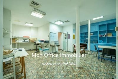 /international/fr/marseille-1er-arrondissement-provence-alpes-cote-d-azur-310107977015/