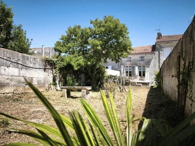 /international/fr/pons-charente-310108763128/
