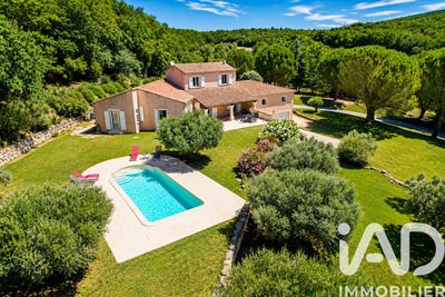 /international/fr/la-garde-adhemar-rhone-310108861628/