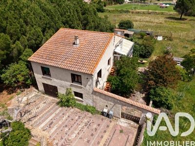 /international/fr/pezenas-languedoc-roussillon-310108245567/