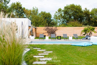 /international/fr/aigrefeuille-d-aunis-charente-310104337413/