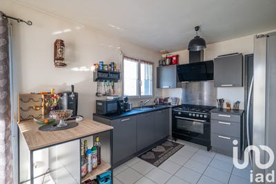 /international/fr/ardenay-sur-merize-pays-de-la-loire-310096842982/