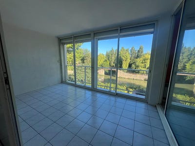 /international/fr/narbonne-languedoc-roussillon-310100914723/?lang=zh-tw
