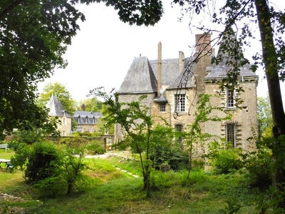 /international/fr/laval-pays-de-la-loire-310100786610/?lang=zh-cn