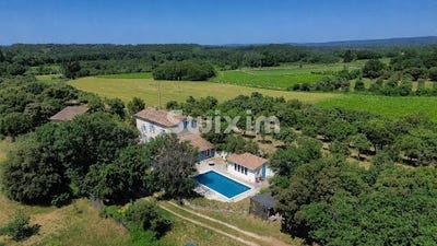 /international/fr/grignan-rhone-310108037242/