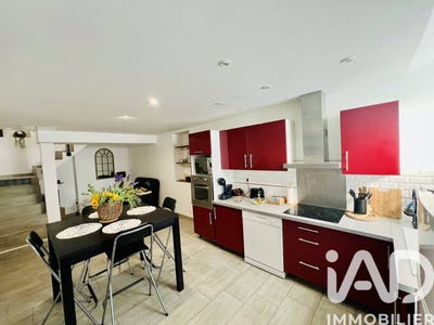 /international/fr/roubia-languedoc-roussillon-310106404831/