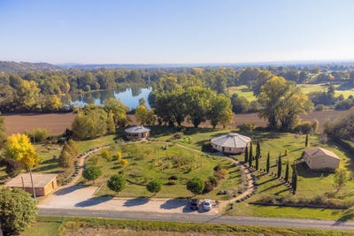 /international/fr/castelnau-de-levis-midi-pyrenees-310107555912/