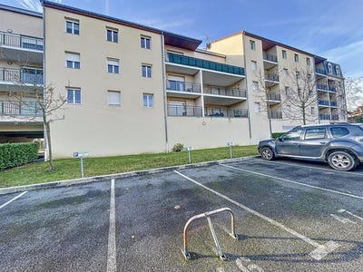 /international/fr/montlucon-auvergne-310109097979/