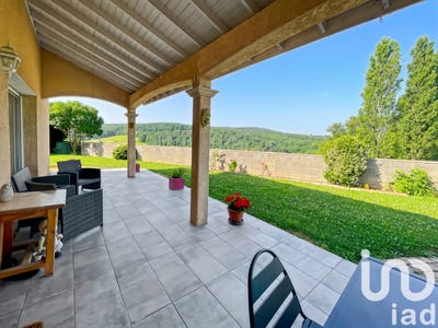 /international/fr/chevrieres-ardennes-310100661936/